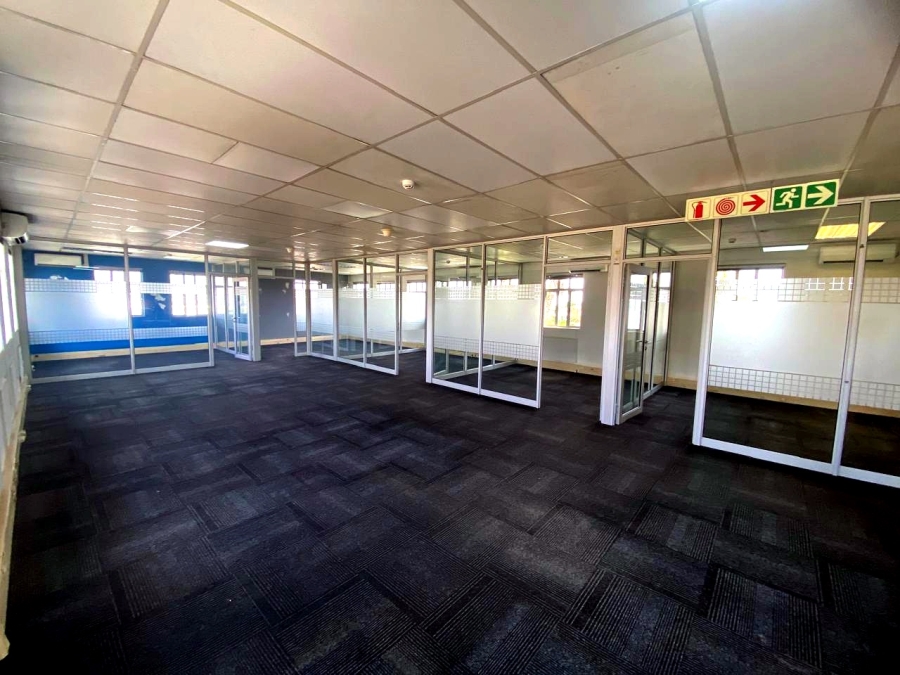 To Let Commercial Property for Rent in Randjespark Gauteng