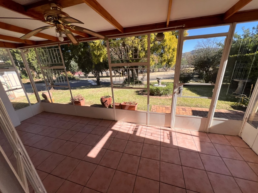 To Let 2 Bedroom Property for Rent in Glenvista Gauteng