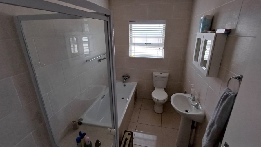 3 Bedroom Property for Sale in Meyersdal Nature Estate Gauteng