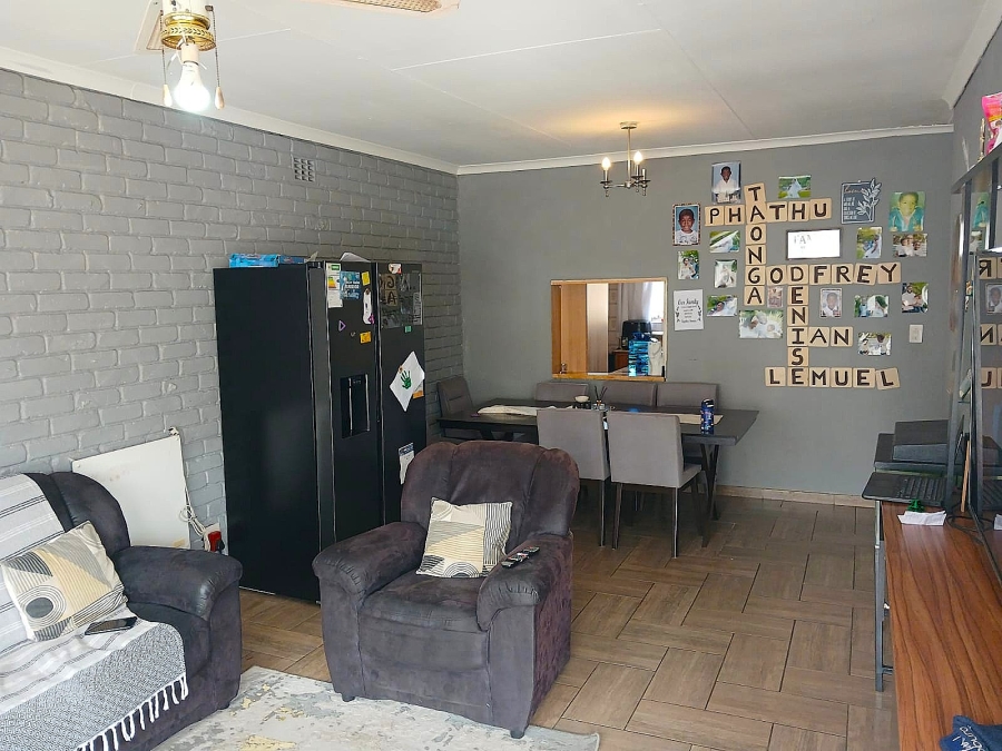 3 Bedroom Property for Sale in Edleen Gauteng
