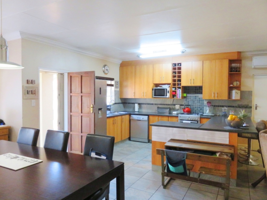 3 Bedroom Property for Sale in Rietfontein Gauteng