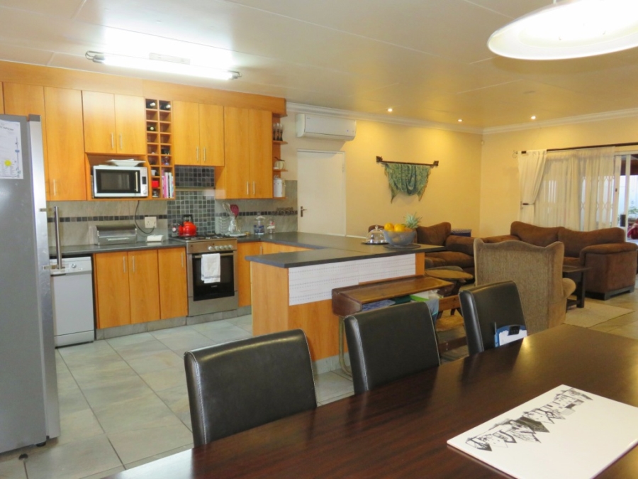 3 Bedroom Property for Sale in Rietfontein Gauteng