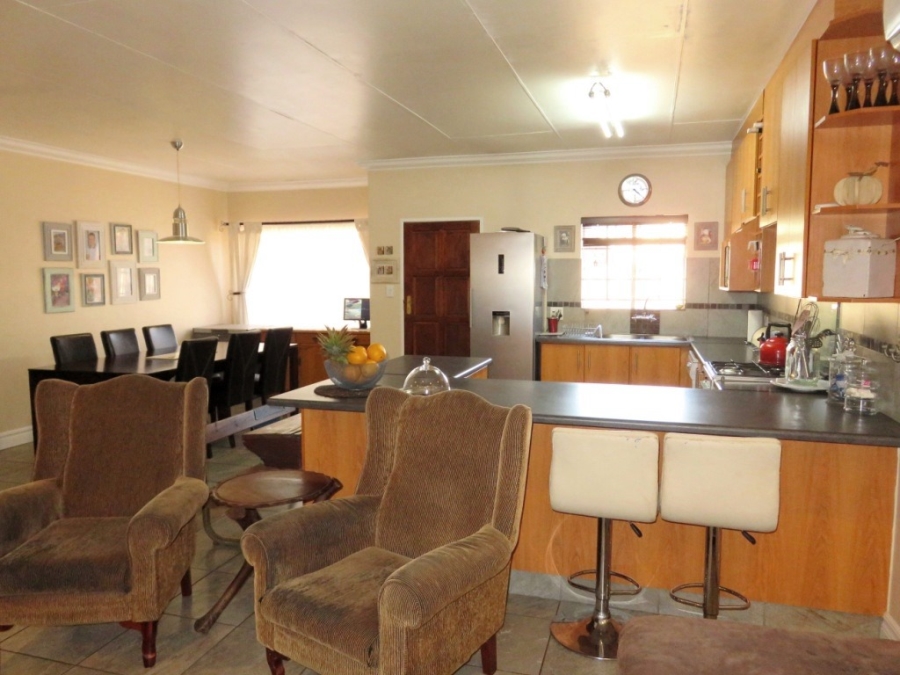 3 Bedroom Property for Sale in Rietfontein Gauteng