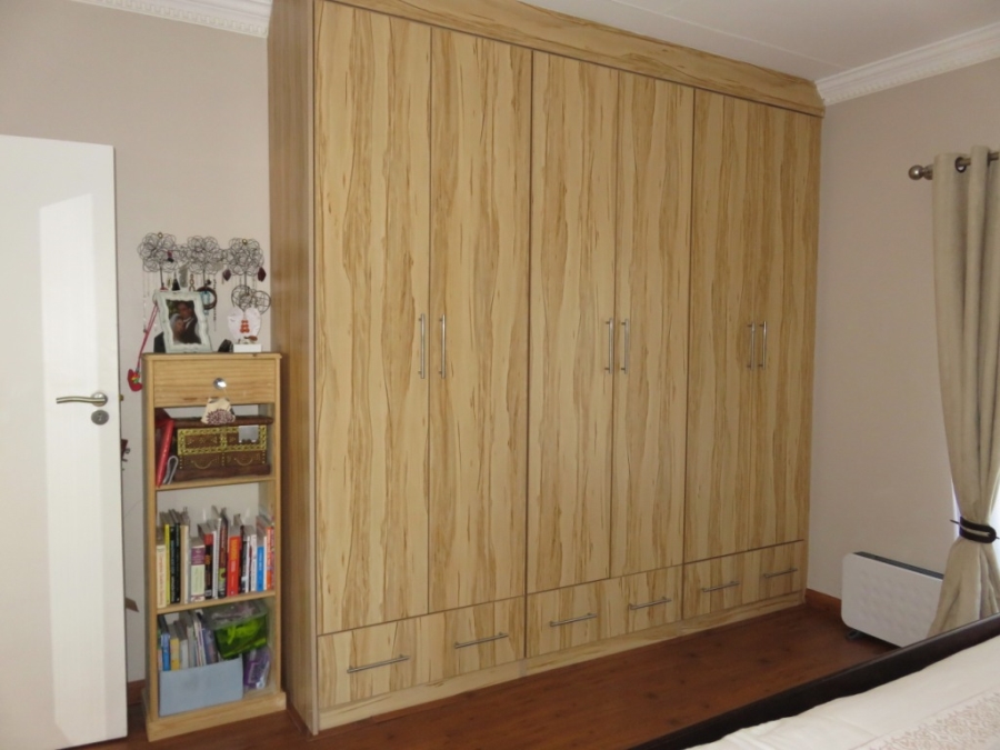 3 Bedroom Property for Sale in Rietfontein Gauteng