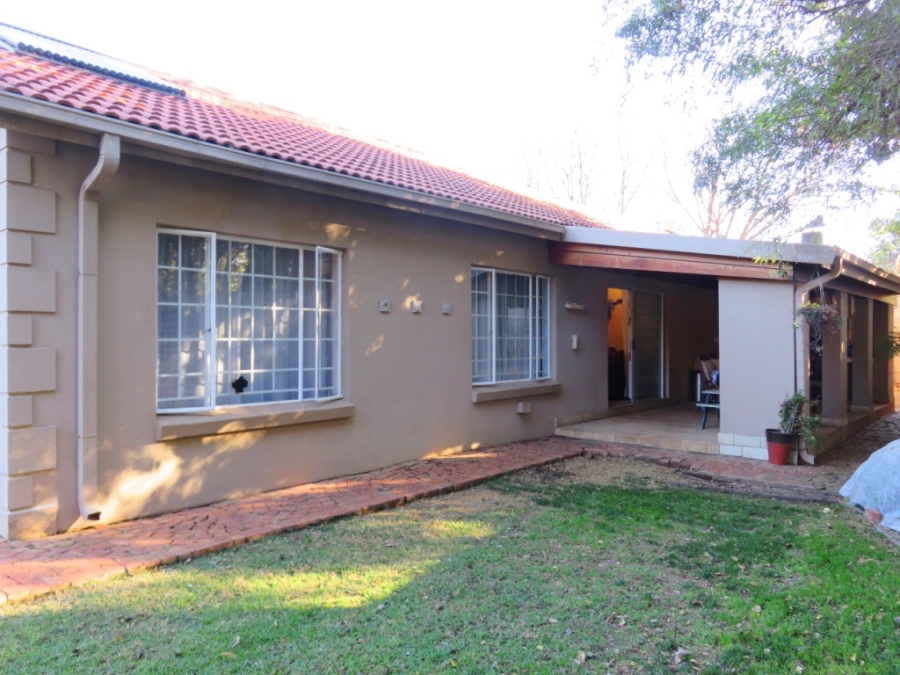 3 Bedroom Property for Sale in Rietfontein Gauteng