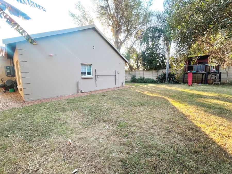 3 Bedroom Property for Sale in Rietfontein Gauteng