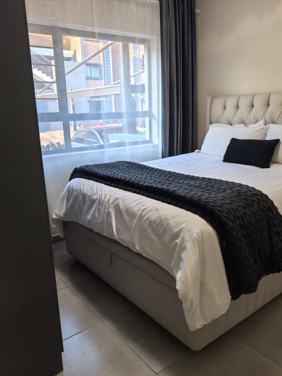 To Let 2 Bedroom Property for Rent in Waterfall Ridge Gauteng