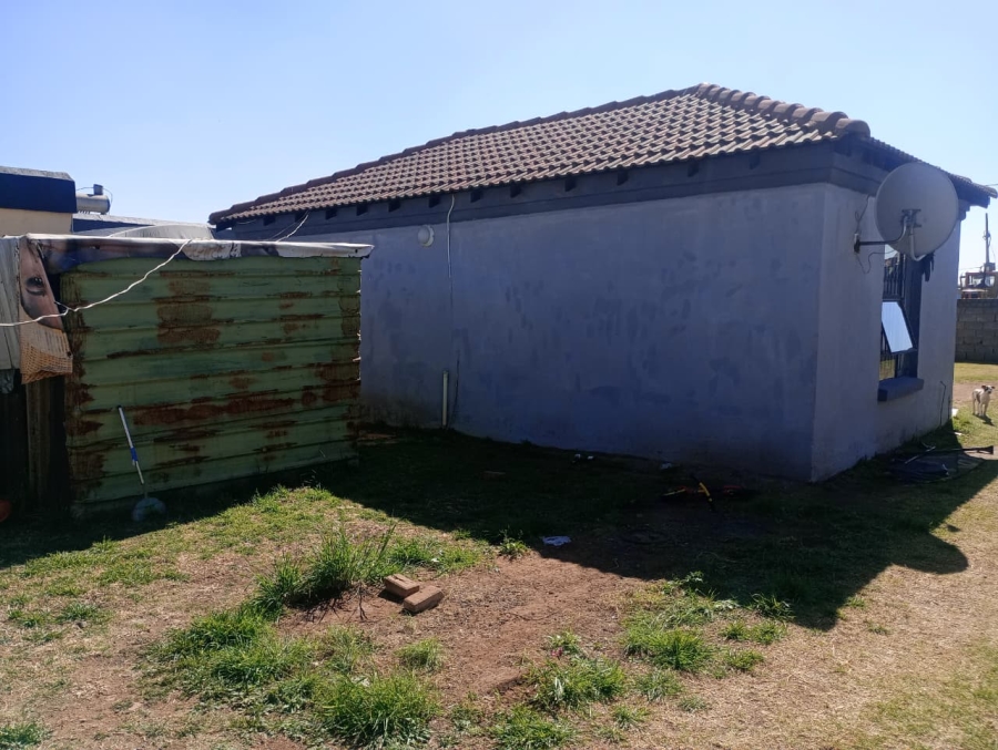 2 Bedroom Property for Sale in Klippoortje Gauteng