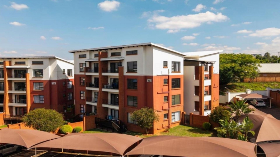 2 Bedroom Property for Sale in Greenstone Hill Gauteng