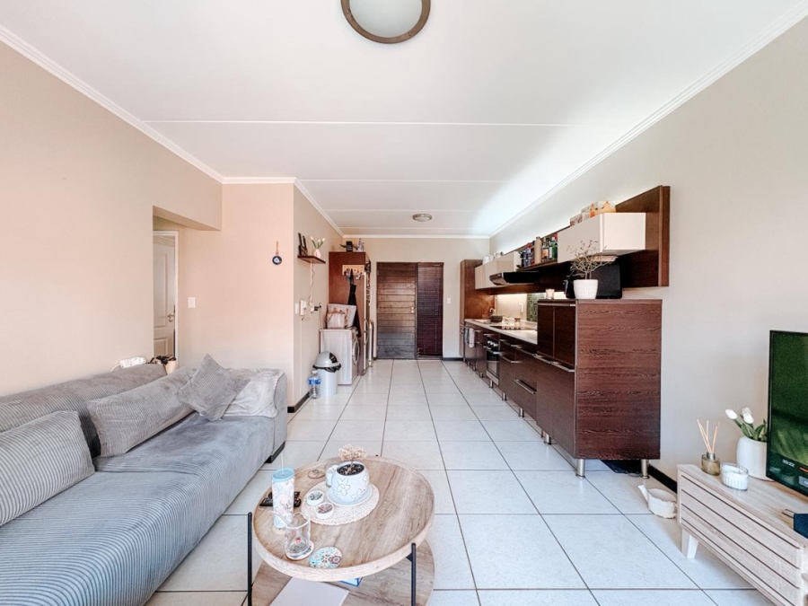 2 Bedroom Property for Sale in Greenstone Hill Gauteng