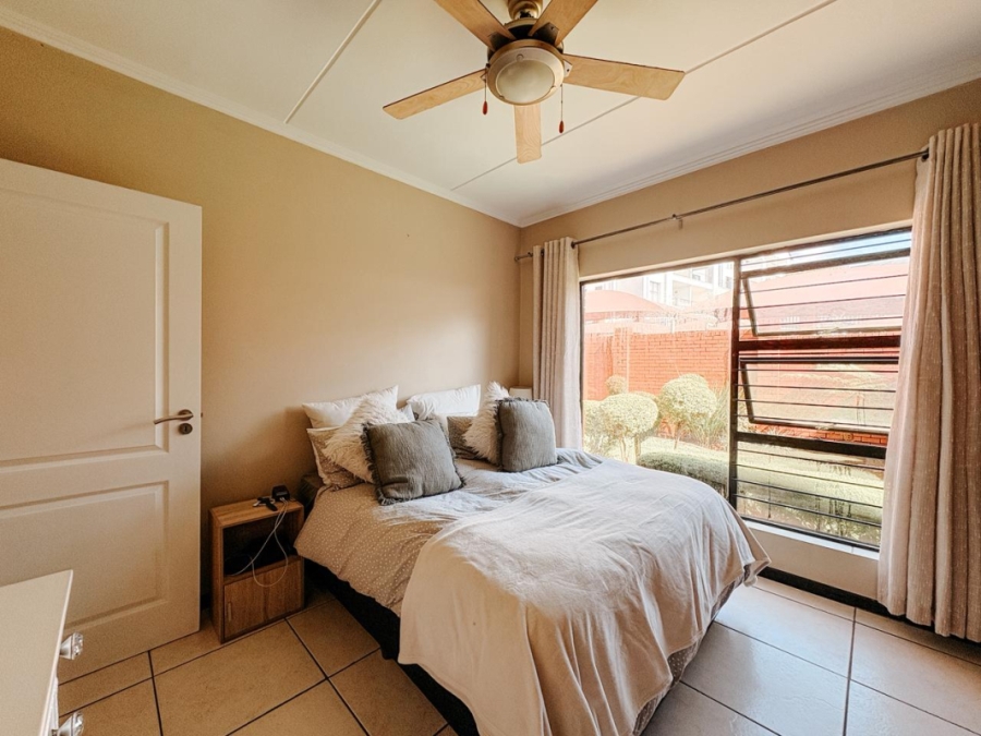 2 Bedroom Property for Sale in Greenstone Hill Gauteng