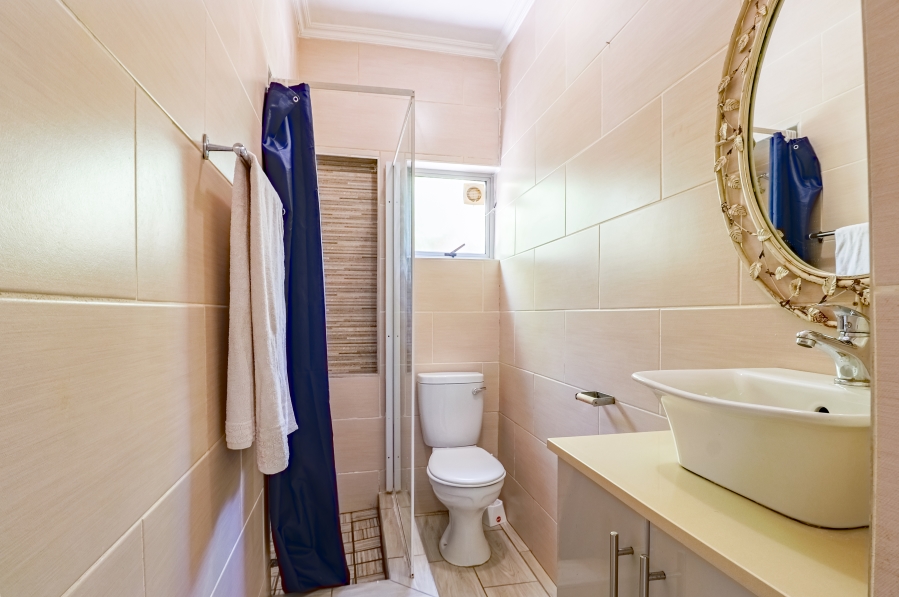 To Let 2 Bedroom Property for Rent in Silver Lakes Golf Estate Gauteng