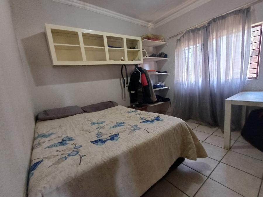 To Let 1 Bedroom Property for Rent in Witpoortjie Gauteng