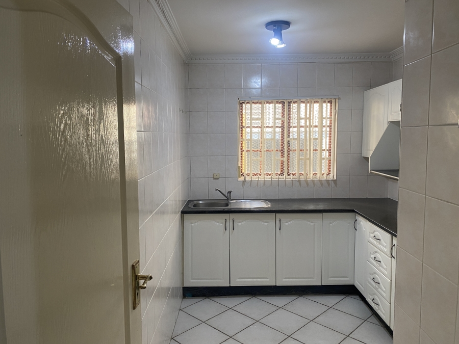 To Let Commercial Property for Rent in Bedfordview Gauteng
