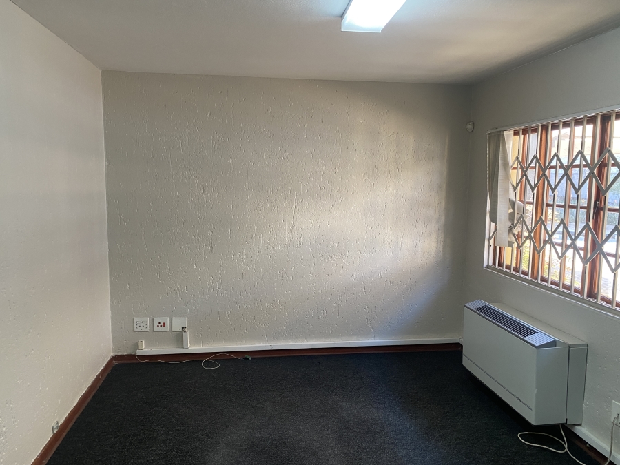 To Let Commercial Property for Rent in Bedfordview Gauteng