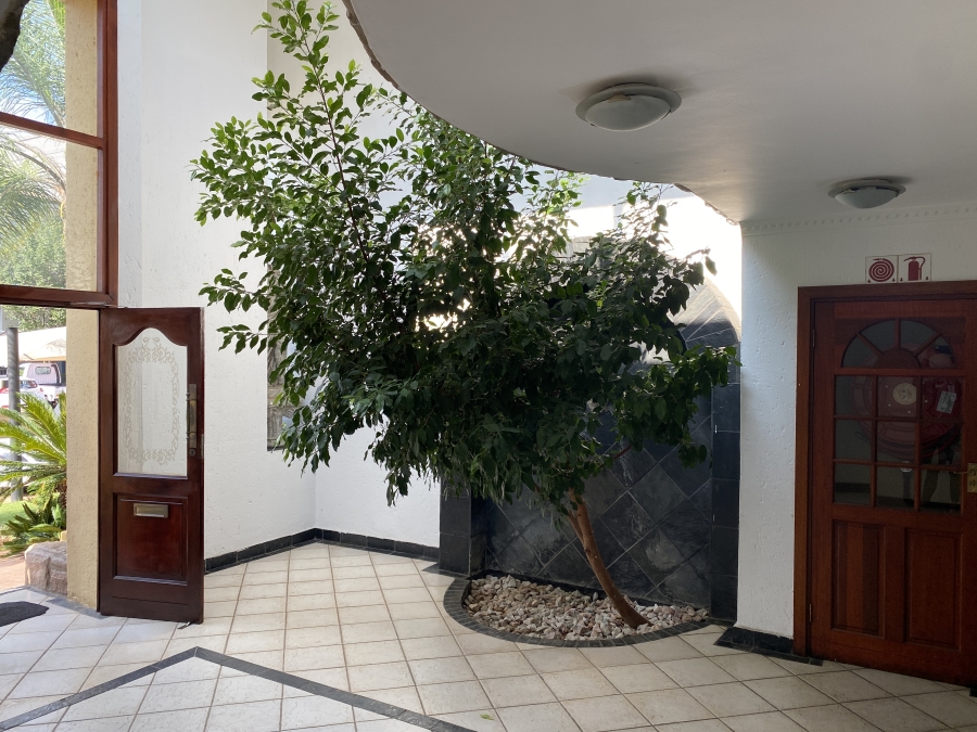To Let Commercial Property for Rent in Bedfordview Gauteng