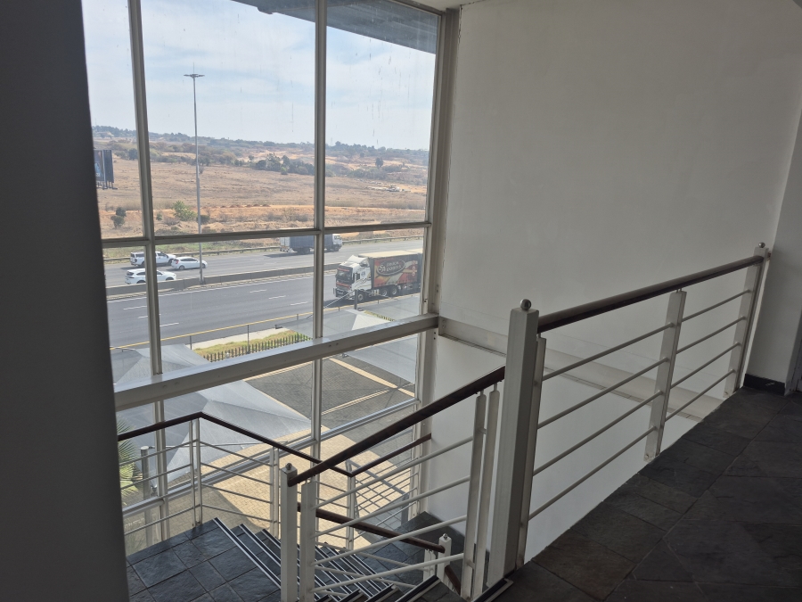 To Let Commercial Property for Rent in Linbro Park Gauteng
