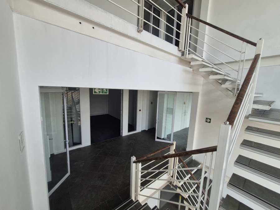 To Let Commercial Property for Rent in Linbro Park Gauteng