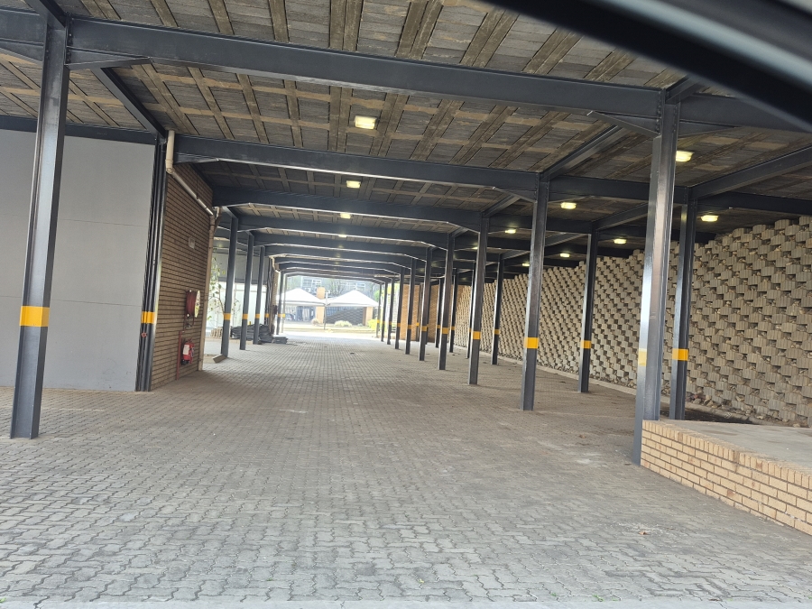 To Let Commercial Property for Rent in Linbro Park Gauteng