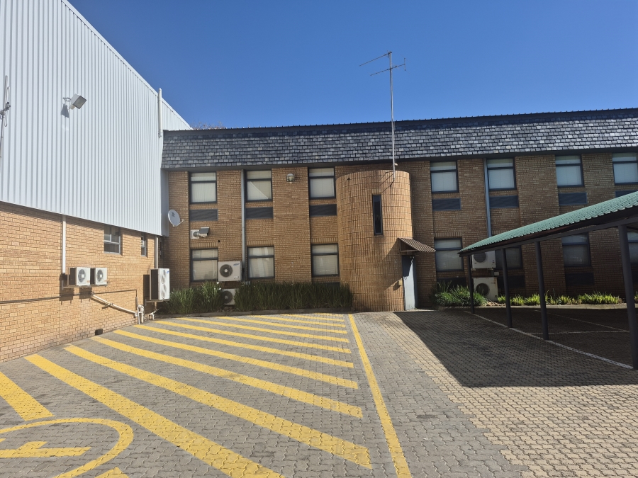 To Let Commercial Property for Rent in Meadowdale Gauteng