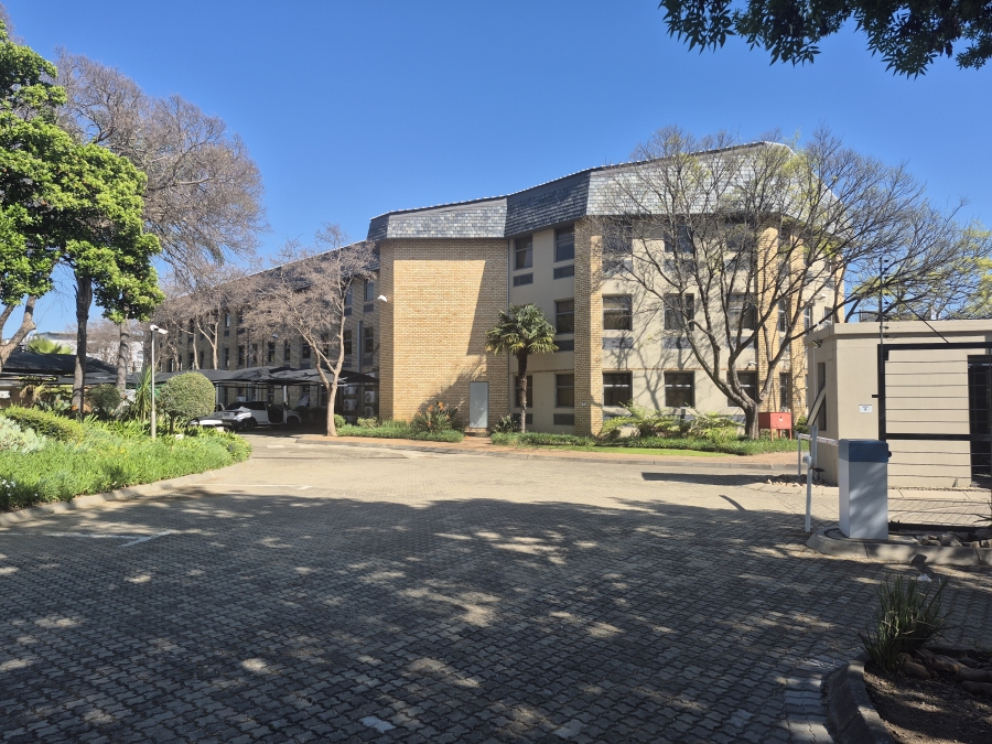 To Let Commercial Property for Rent in Meadowdale Gauteng
