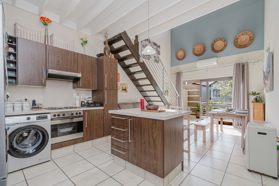 2 Bedroom Property for Sale in Lonehill Gauteng