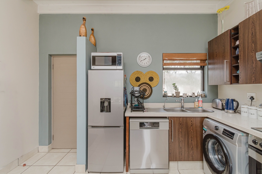 2 Bedroom Property for Sale in Lonehill Gauteng