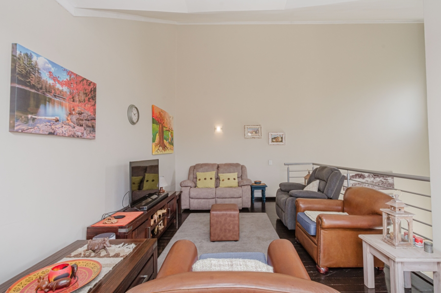 2 Bedroom Property for Sale in Lonehill Gauteng