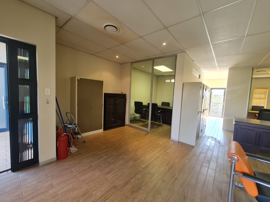 Commercial Property for Sale in Silver Lakes Gauteng