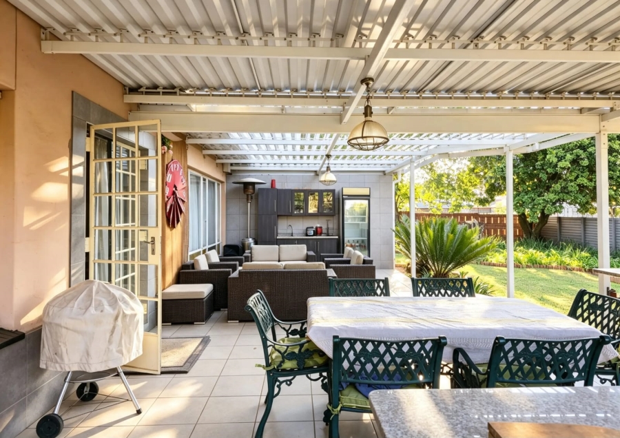 4 Bedroom Property for Sale in Pretoria North Gauteng