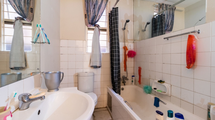 To Let 2 Bedroom Property for Rent in Primrose Hill Gauteng