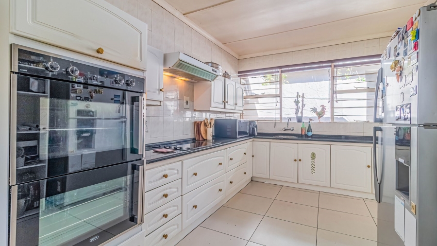 4 Bedroom Property for Sale in Linksfield Gauteng