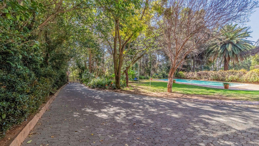4 Bedroom Property for Sale in Linksfield Gauteng