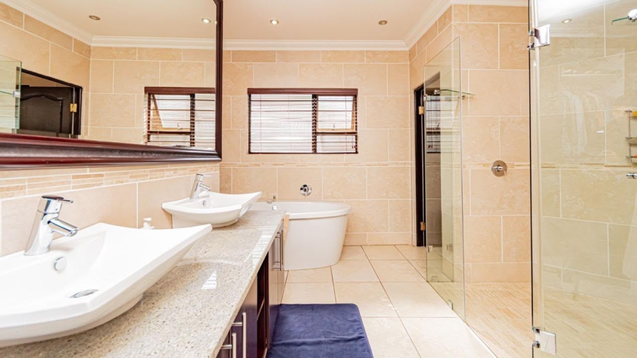 4 Bedroom Property for Sale in Meyersdal Gauteng