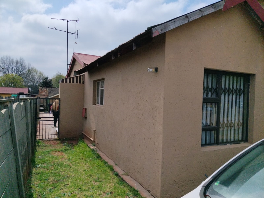 3 Bedroom Property for Sale in Klopperpark Gauteng