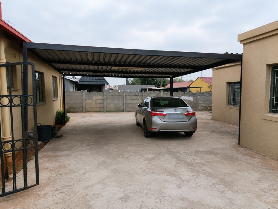 3 Bedroom Property for Sale in Klopperpark Gauteng