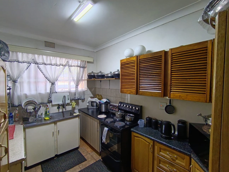 2 Bedroom Property for Sale in Benoni Central Gauteng