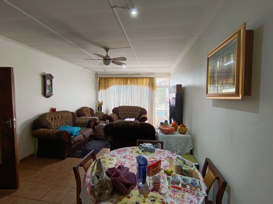 2 Bedroom Property for Sale in Benoni Central Gauteng