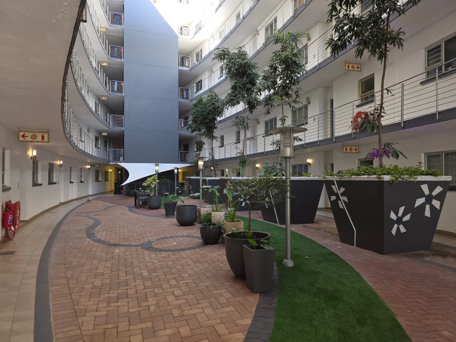 2 Bedroom Property for Sale in Riviera Gauteng