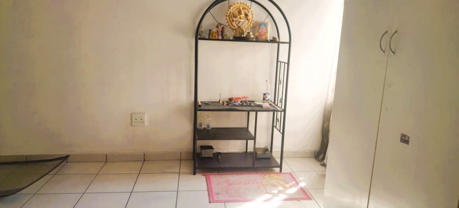 2 Bedroom Property for Sale in Kleinfontein Gauteng