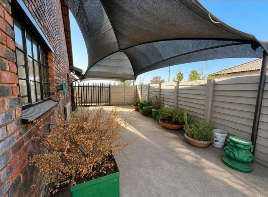 3 Bedroom Property for Sale in Riversdale Gauteng