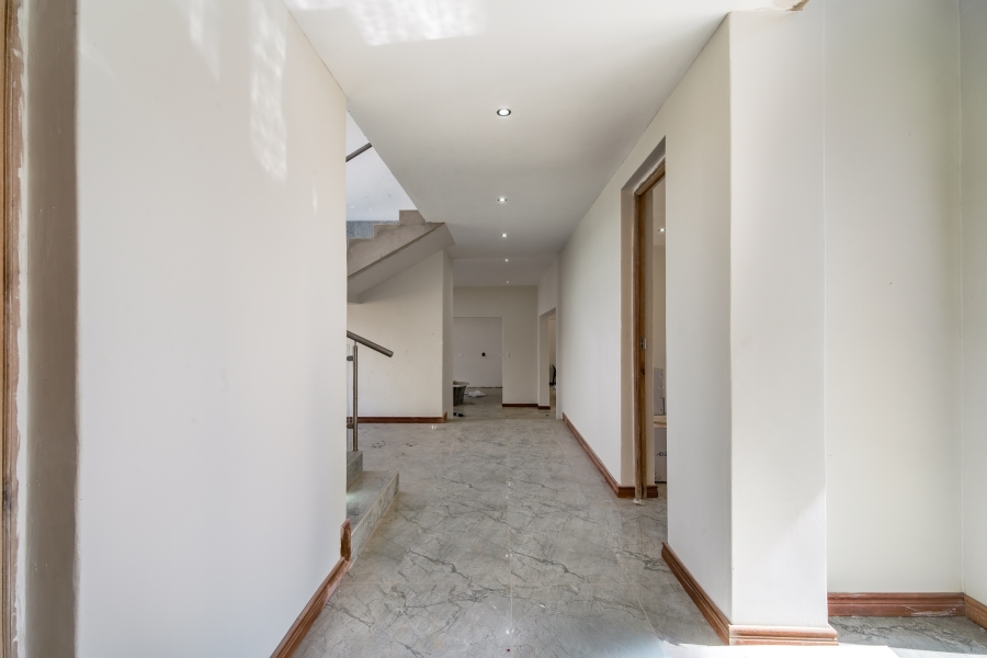 6 Bedroom Property for Sale in The Hills Game Reserve Estate Gauteng