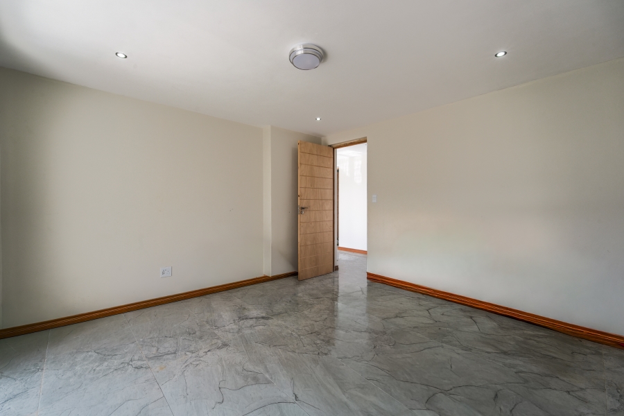 6 Bedroom Property for Sale in The Hills Game Reserve Estate Gauteng