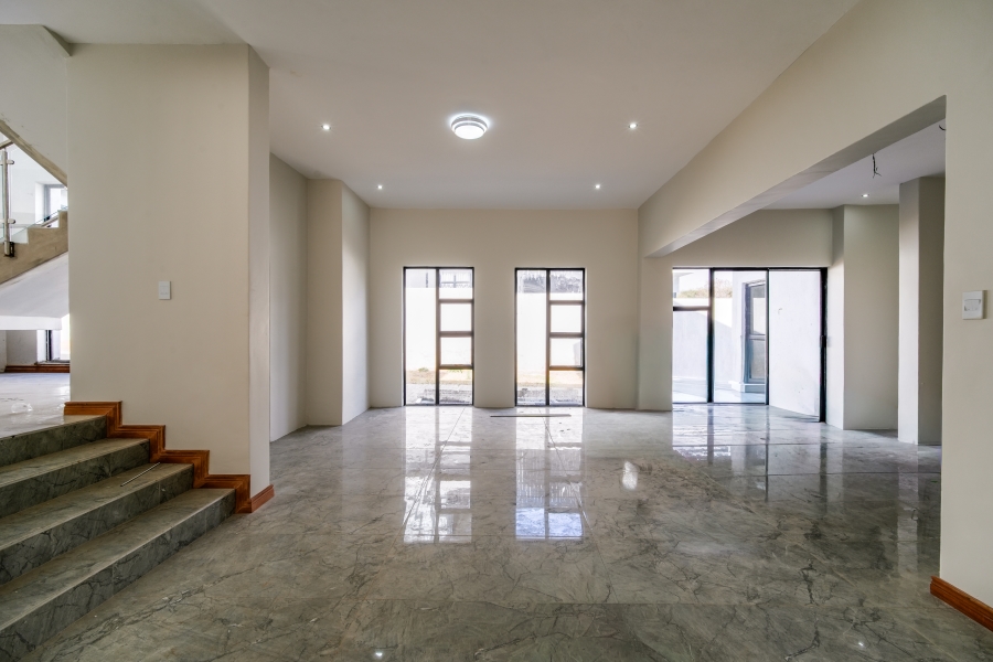 6 Bedroom Property for Sale in The Hills Game Reserve Estate Gauteng