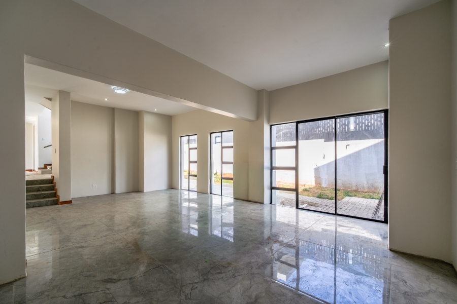 6 Bedroom Property for Sale in The Hills Game Reserve Estate Gauteng