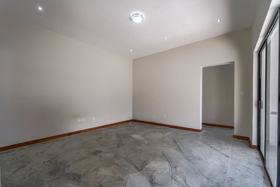 6 Bedroom Property for Sale in The Hills Game Reserve Estate Gauteng