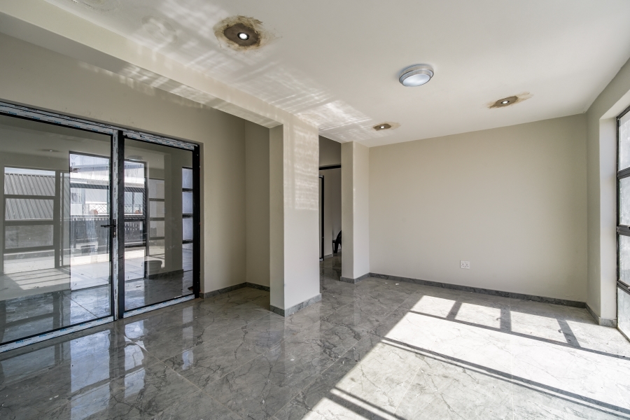 6 Bedroom Property for Sale in The Hills Game Reserve Estate Gauteng