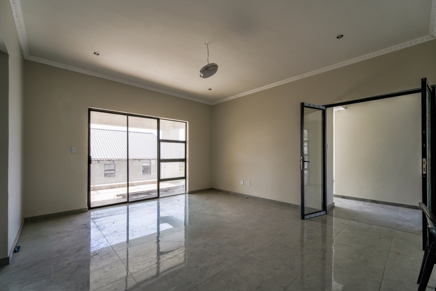 6 Bedroom Property for Sale in The Hills Game Reserve Estate Gauteng