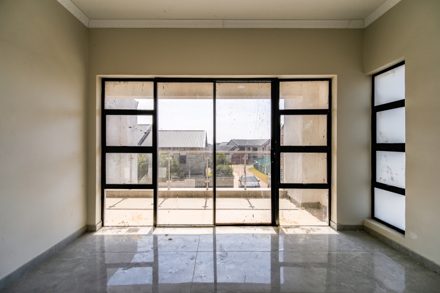 6 Bedroom Property for Sale in The Hills Game Reserve Estate Gauteng