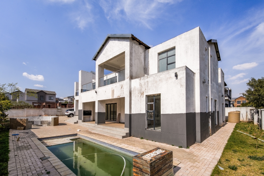 6 Bedroom Property for Sale in The Hills Game Reserve Estate Gauteng
